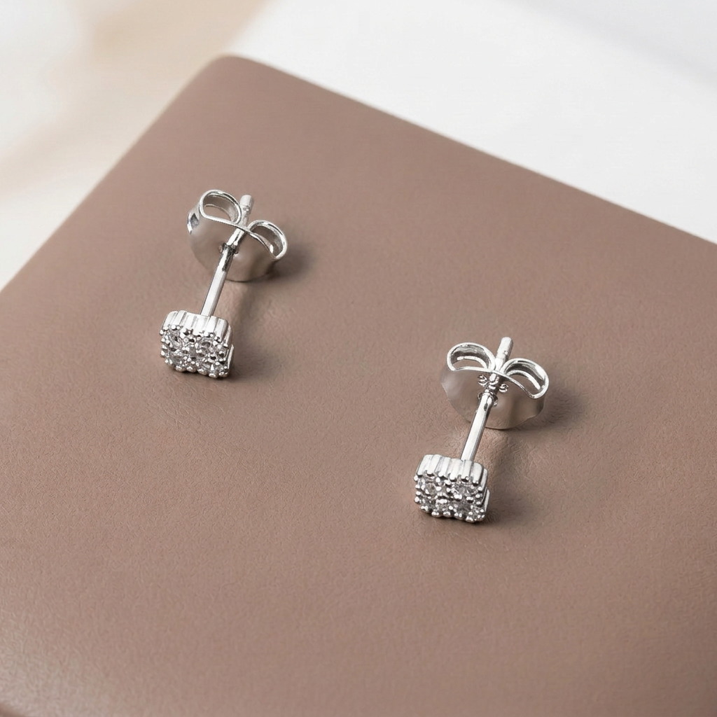 Women's Silver Diamond Stud Earrings