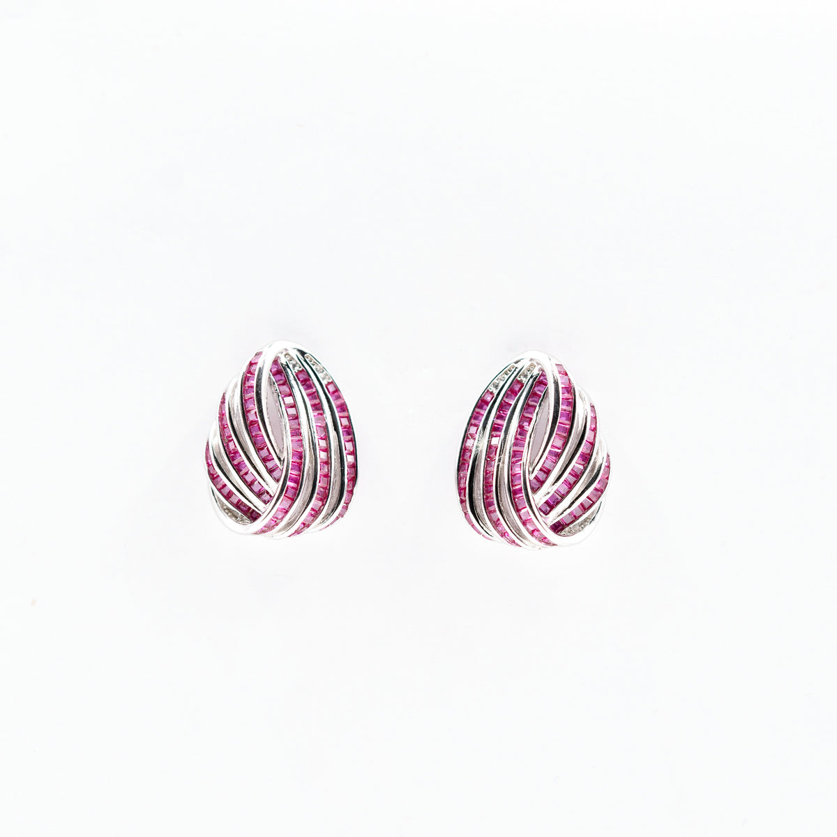 Silver Exquisite Designer Danglers Jewelry Set