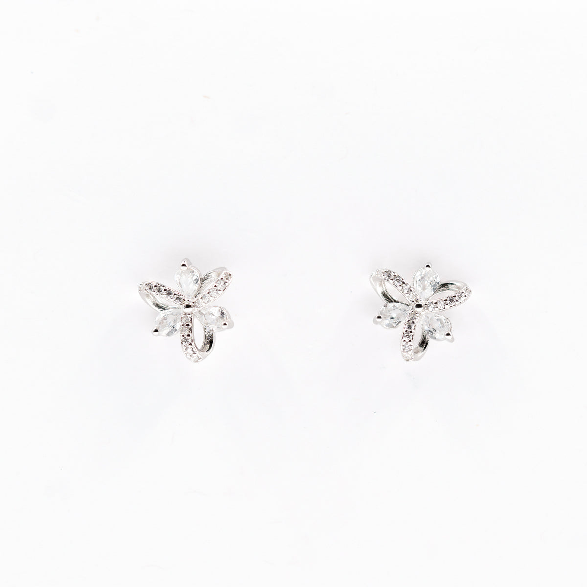 Silver Trifloral Elegance Jewelry Set
