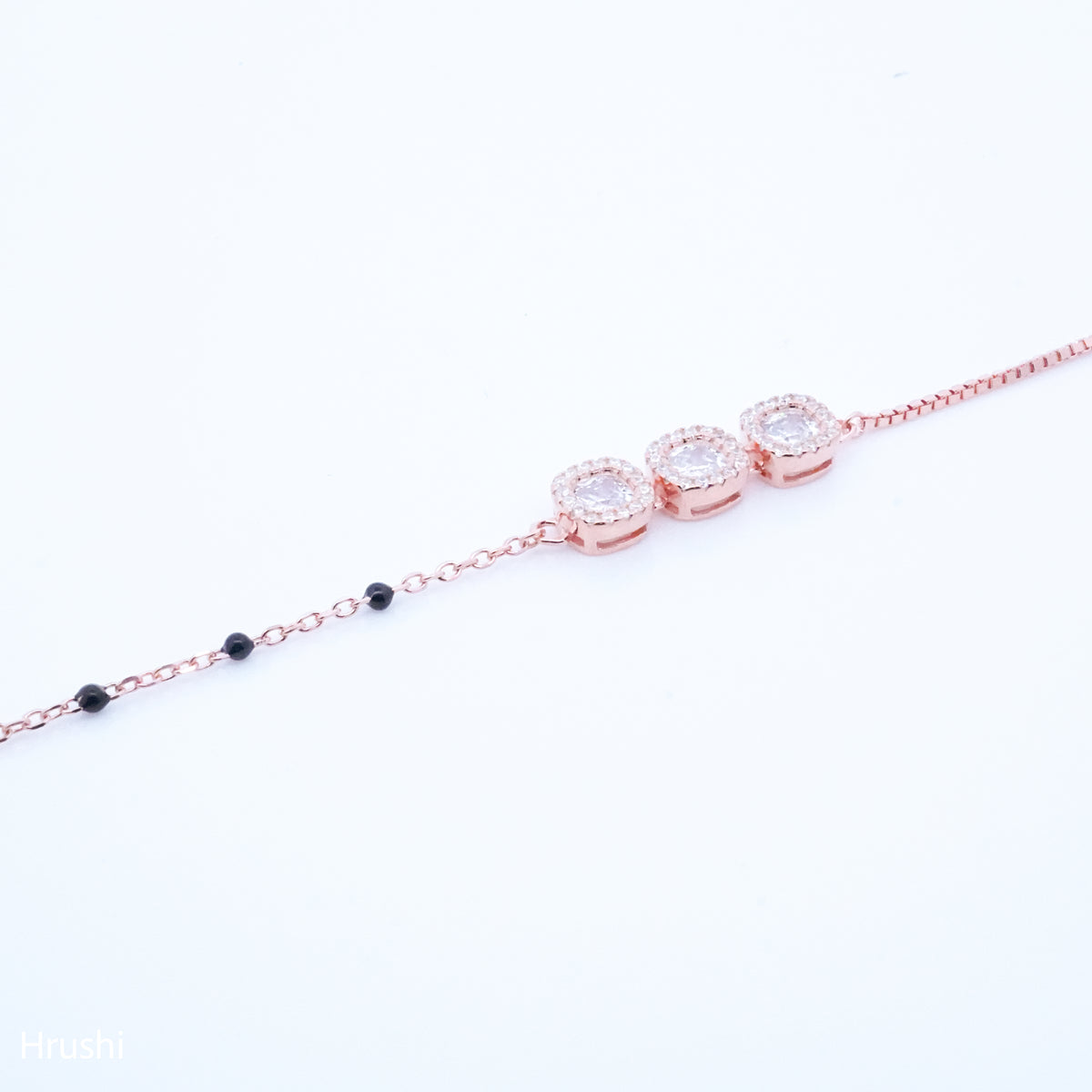 Rosegold 3 Cushion Cut Hand Mangalsutra