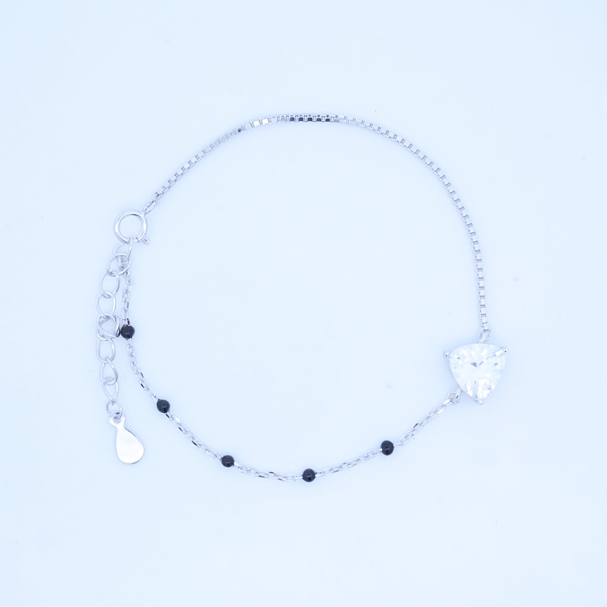 Silver Trilliant Cust Solitaire Hand Mangalsutra